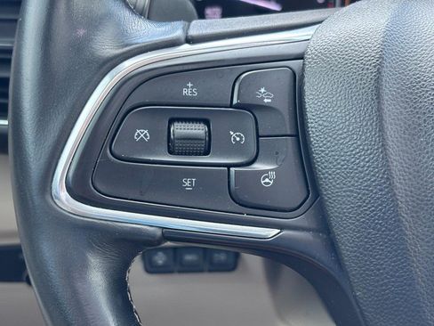 Used 2023 Buick Envision Avenir FWD image 17