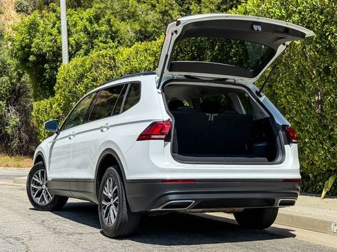 Used 2021 Volkswagen Tiguan S FWD image 20