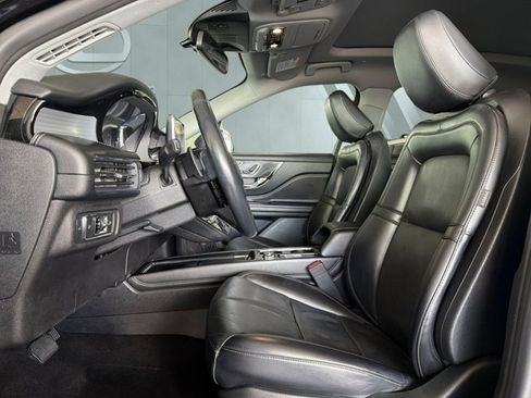 Used 2022 Lincoln Corsair FWD w/ Premium Package image 7