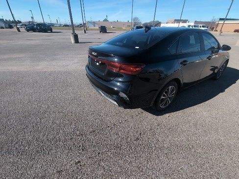 Used 2024 Kia Forte LXS image 3