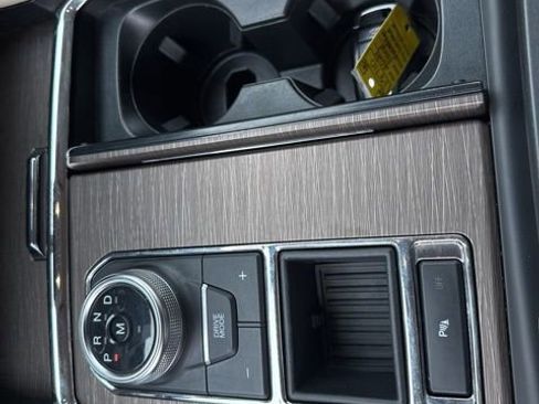 Used 2024 Ford Expedition Limited RWD image 32