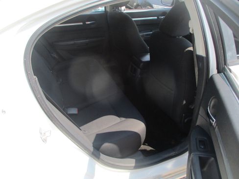 Used 2009 Dodge Charger SE w/ Convenience Group I image 8
