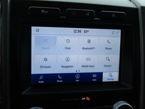 Used 2021 Ford Expedition XLT image 33