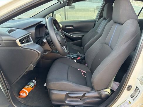 Used 2020 Toyota Corolla SE image 9