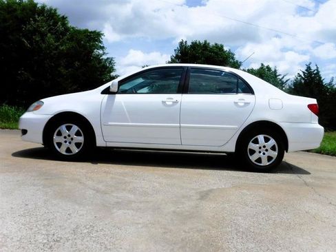 Used 2006 Toyota Corolla LE FWD image 11