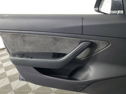 Used 2019 Tesla Model 3 Standard Range Plus image 23
