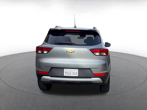 Used 2025 Chevrolet TrailBlazer LT image 12