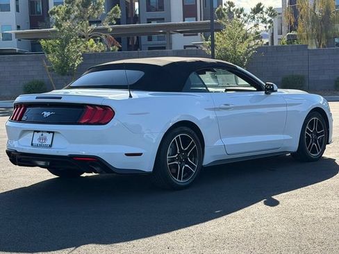 Used 2022 Ford Mustang Premium RWD image 6