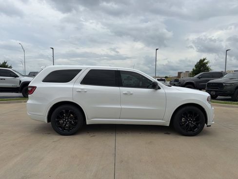 Used 2020 Dodge Durango SXT RWD image 6