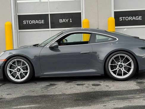 Used 2026 Porsche 911 GT3 RWD image 4