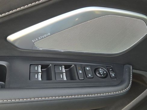 Certified 2023 Acura RDX w/ Technology Package image 31