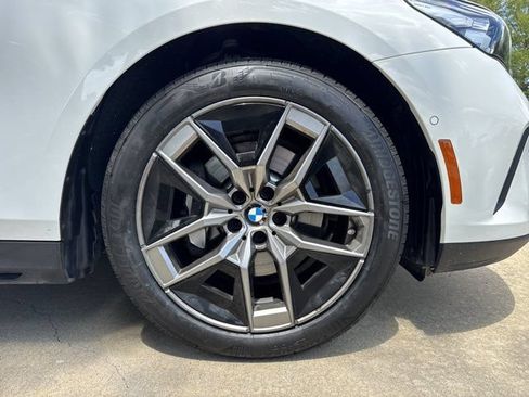 Used 2026 BMW 530i xDrive AWD/4WD image 29