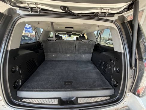 Used 2019 GMC Yukon XL SLT w/ Open Road Package AWD/4WD image 20