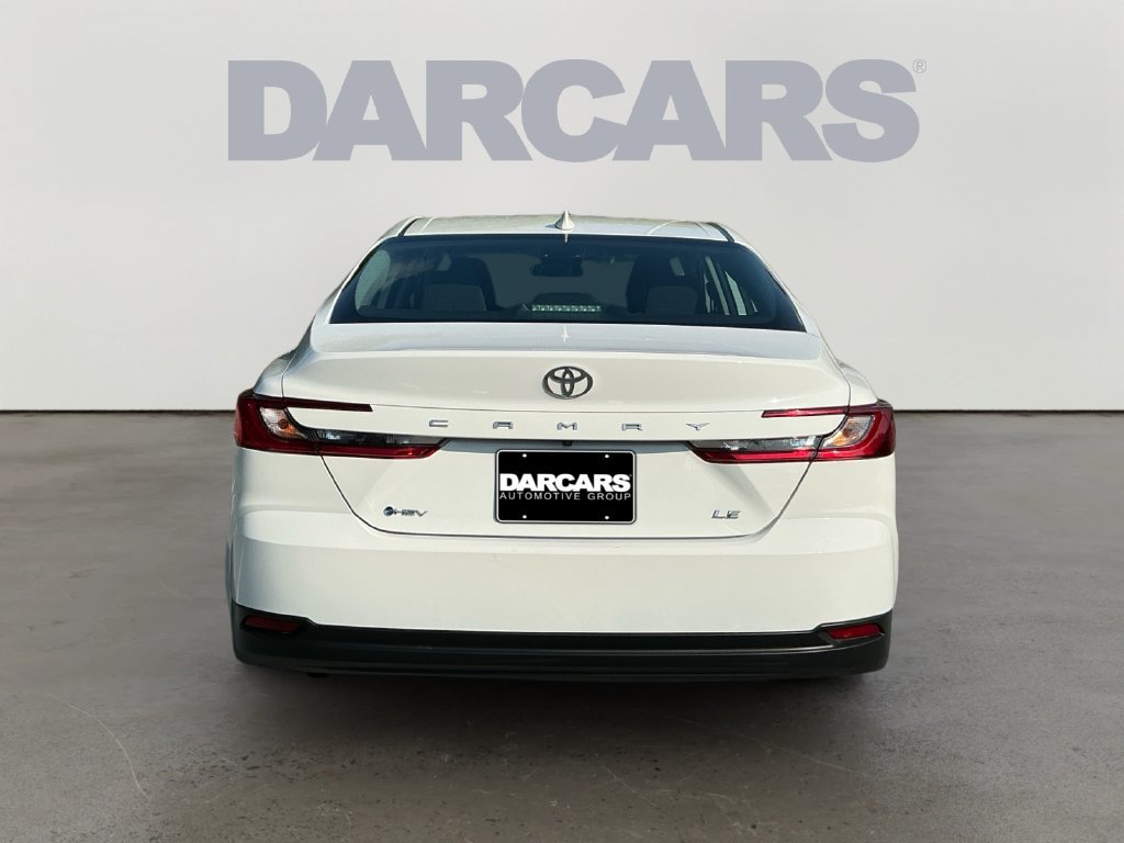 Used 2025 Toyota Camry LE FWD image 6