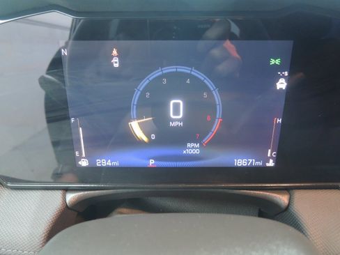 Used 2024 Chevrolet TrailBlazer LT w/ Convenience Package image 12