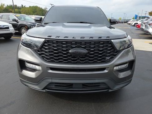 Used 2021 Ford Explorer ST w/ Equipment Group 401A image 2