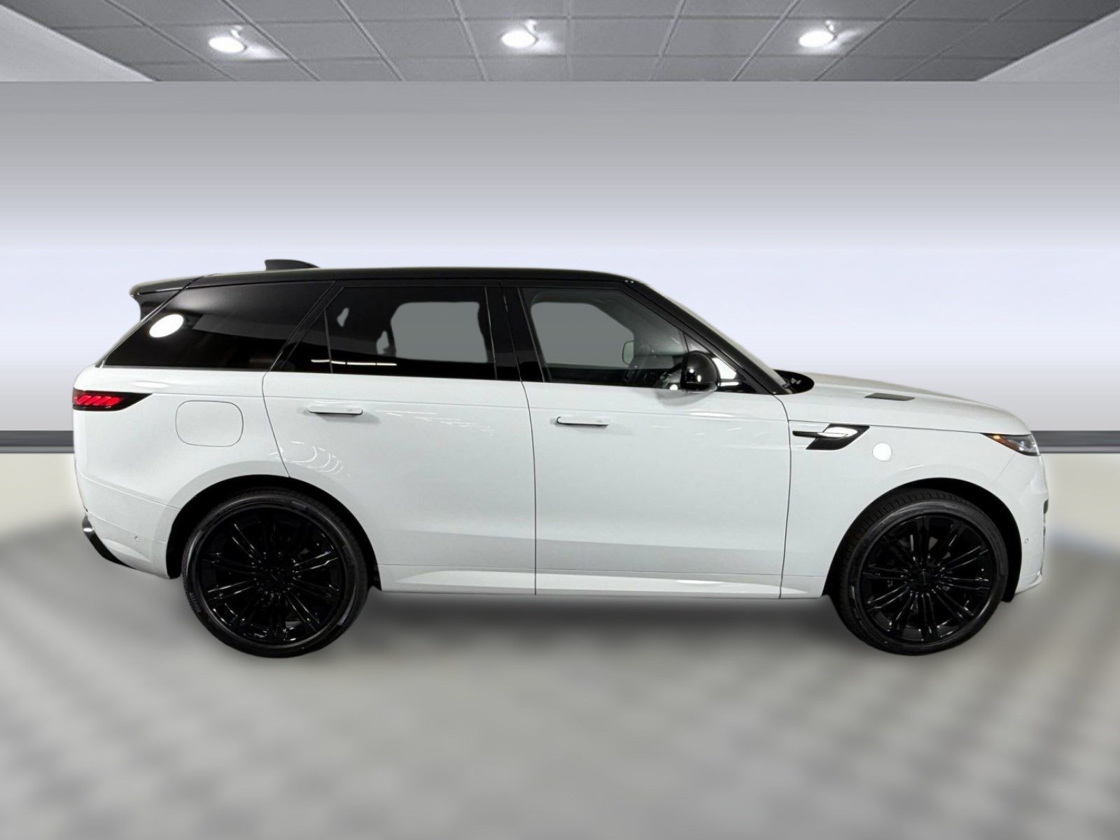 New 2026 Land Rover Range Rover Sport Dynamic SE AWD/4WD image 8