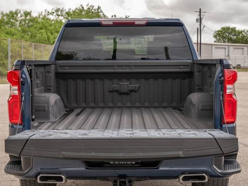 Used 2022 Chevrolet Silverado 1500 RST AWD/4WD image 23