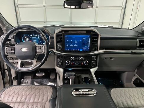 Used 2021 Ford F150 Limited image 19