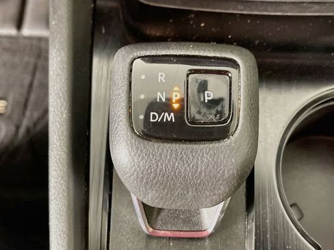 Used 2023 Nissan Rogue SV w/ SV Premium Package FWD image 17