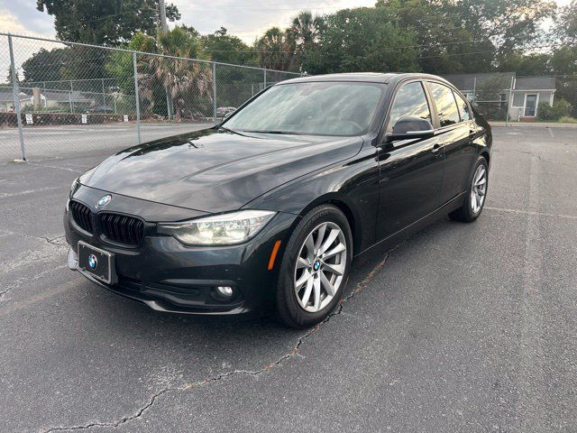 Used 2017 BMW 320i xDrive Sedan AWD/4WD image 1