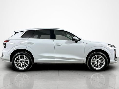 New 2026 Audi Q3 quattro 2.0T image 7