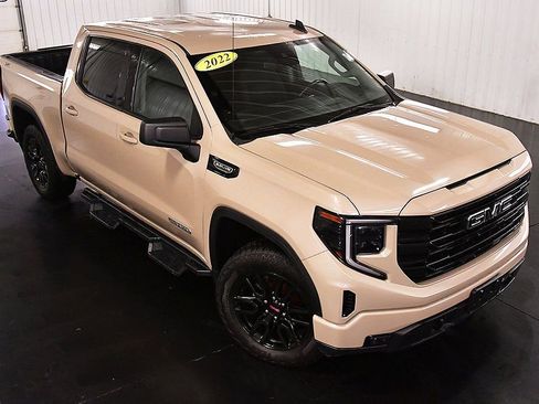 Used 2022 GMC Sierra 1500 Elevation image 16