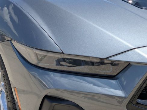Used 2025 Ford Mustang GT Premium RWD image 10