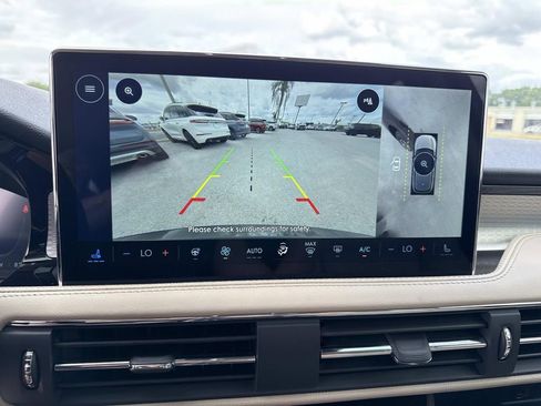 New 2026 Lincoln Corsair Premiere FWD image 24