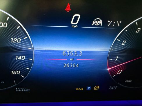 Used 2024 Mercedes-Benz GLE 450 4MATIC image 21