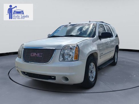 Used 2010 GMC Yukon SLT image 3