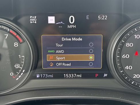 Certified 2024 Cadillac XT5 Sportv w/ Technology Package AWD/4WD image 48