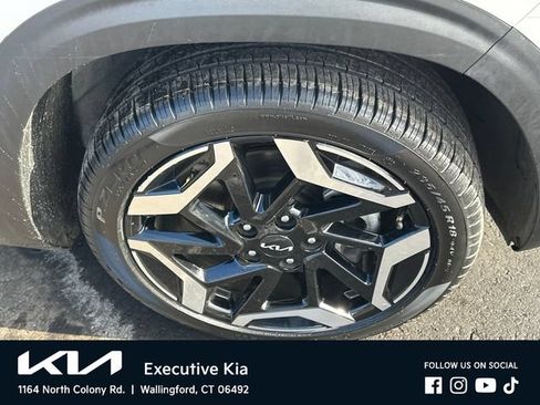 Used 2024 Kia Seltos SX AWD/4WD image 7