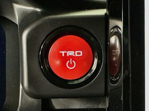 Used 2024 Toyota Tacoma TRD Pro AWD/4WD image 37