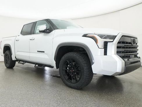 New 2026 Toyota Tundra Limited AWD/4WD image 29