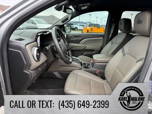 Used 2025 Chevrolet Colorado ZR2 w/ ZR2 Bison Edition AWD/4WD image 15