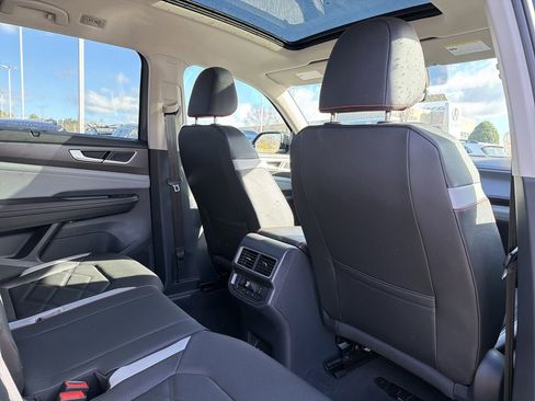 New 2026 Volkswagen Atlas Peak Edition AWD/4WD image 19