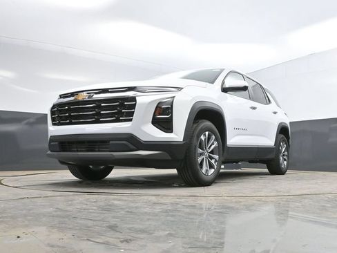 Used 2025 Chevrolet Equinox LT AWD/4WD image 41