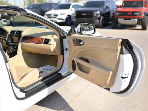 Used 2012 Jaguar XK Convertible image 16