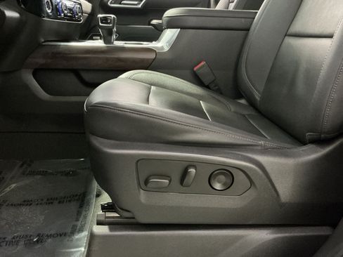 Used 2023 GMC Sierra 1500 SLT w/ SLT Premium Package AWD/4WD image 15