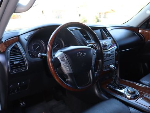 Used 2018 INFINITI QX80 4WD w/ Driver Assistance Package image 15
