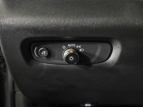 Used 2023 Chevrolet Traverse Premier w/ Redline Edition image 27