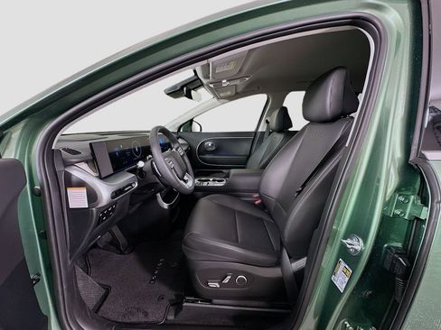 New 2026 Hyundai Ioniq 9 SEL image 16