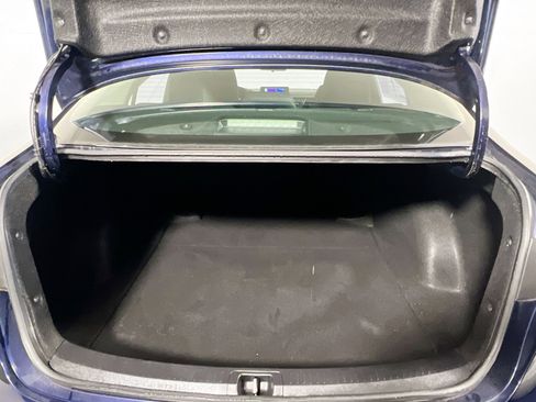 Used 2023 Toyota Corolla LE image 33