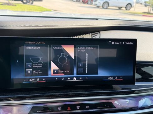Used 2025 BMW 740i xDrive w/ Premium Package AWD/4WD image 35
