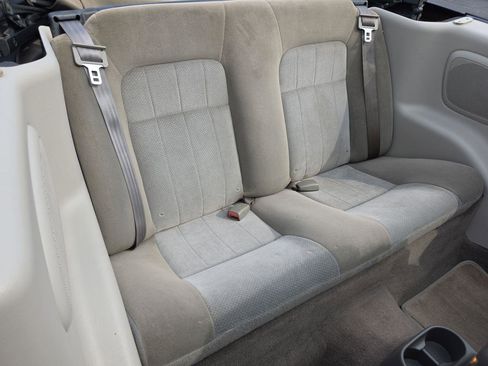 Used 2006 Chrysler Sebring Touring image 7