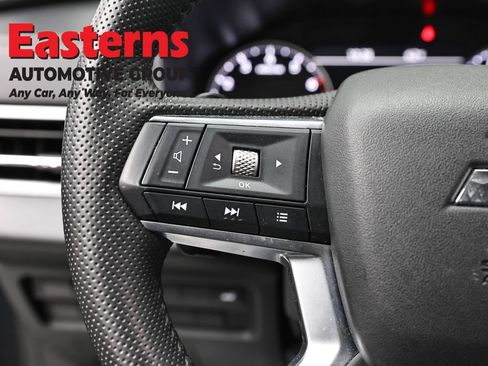 Used 2025 Mitsubishi Outlander SE FWD image 15