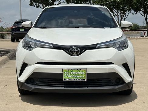 Used 2018 Toyota C-HR XLE FWD image 8