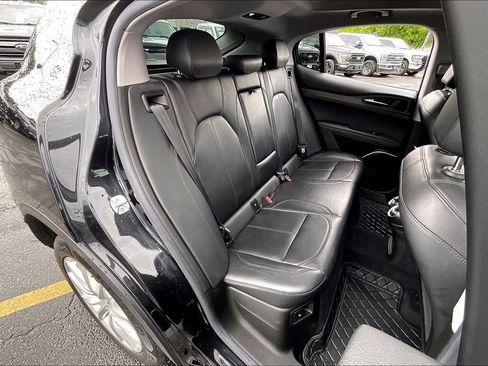 Used 2018 Alfa Romeo Stelvio Ti AWD/4WD image 26