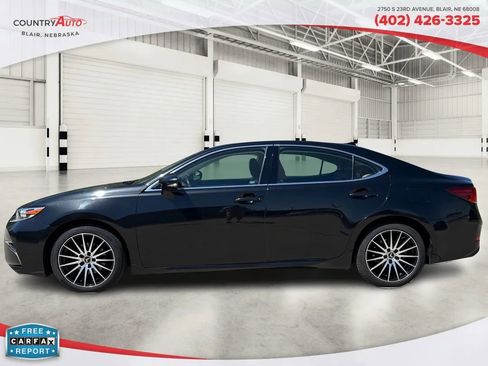 Used 2018 Lexus ES 350 w/ Luxury Package w/Wood Trim FWD image 2